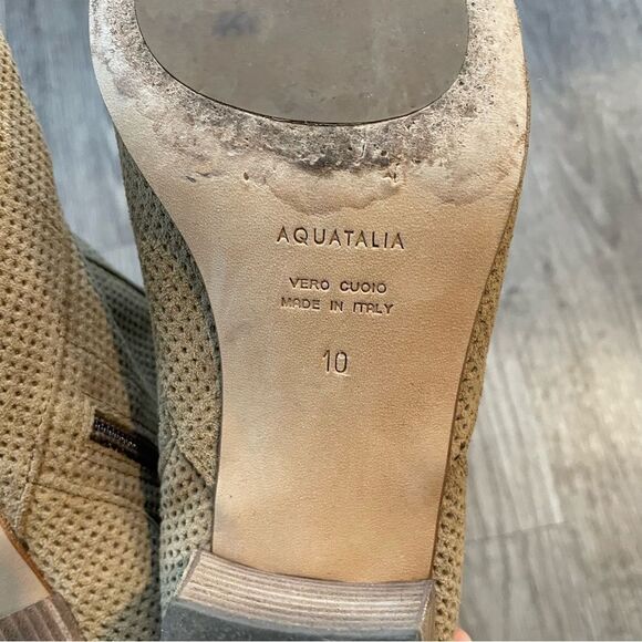 AQUATALIA Tan Perforated Suede Leather Buckle Ankle Boots - Picture 4 of 8